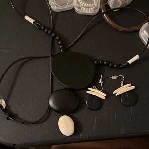 Black and White Beaded Necklace and Earring Set